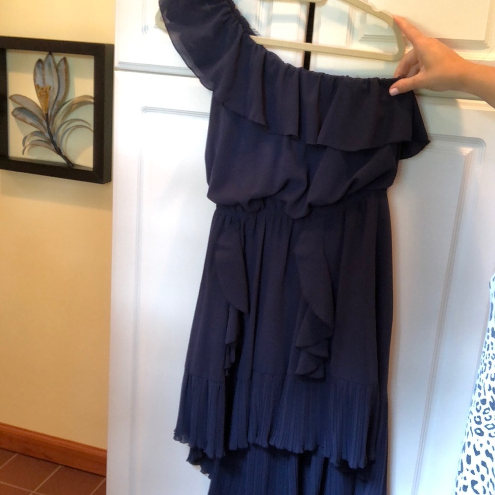 One shoulder hi-low dress